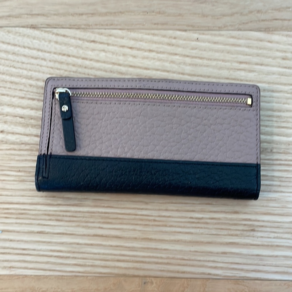 Kate Spade wallet - Blush/Nude and Black - Great condition - Picture 2 of 4